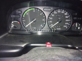 Il link porta ad un ingrandimento della foto dell'interno del nostro camper, si vede il cruscotto con km totali percorsi  75519Km